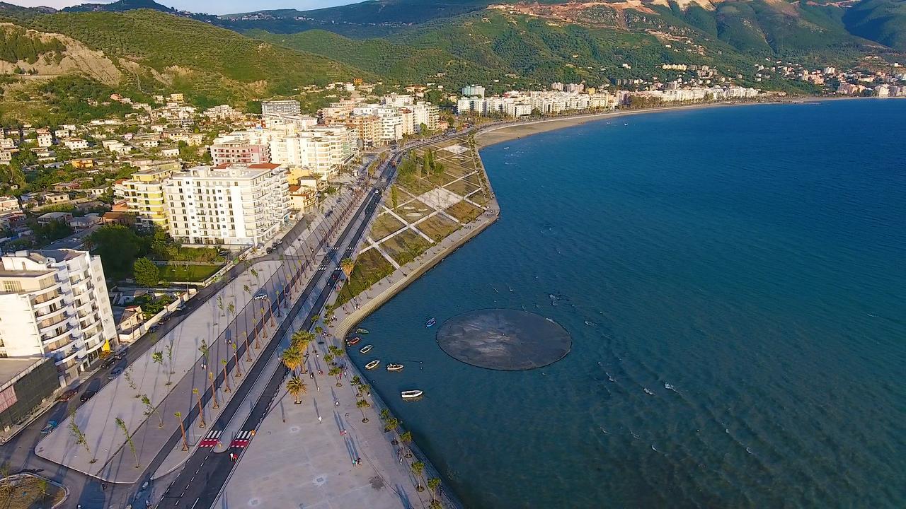 Monte-Carlo Hotel Vlorë エクステリア 写真